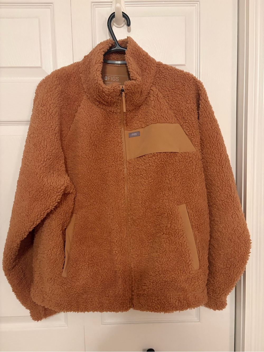 Figs Women's Caramel Teddy Sherpa Jacket